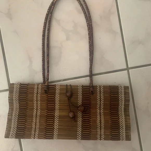 Bamboo Purse - Picture 2 of 4